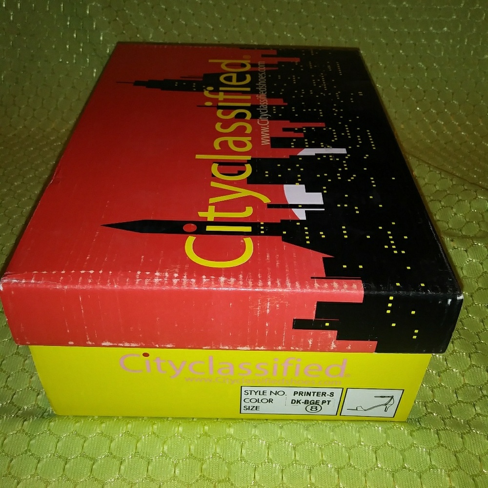 Shoes - Picture 4 of 4